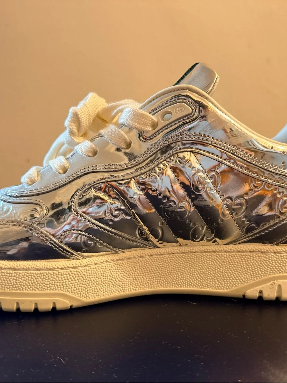Men's Gucci Re-Web Sneaker Silver Metallic Leather Size: 9 = 9.5 US - Excellent